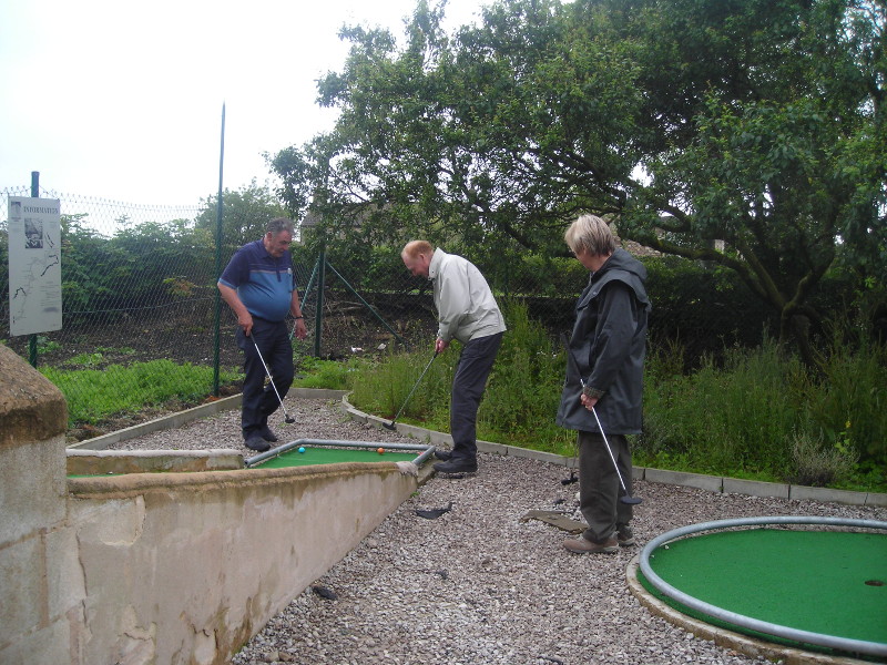 Crazy Golf photo