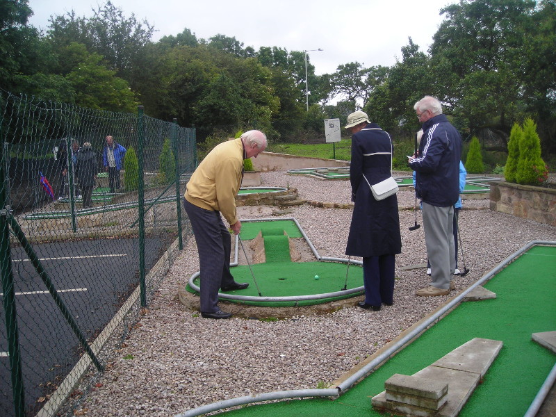 Crazy Golf photo