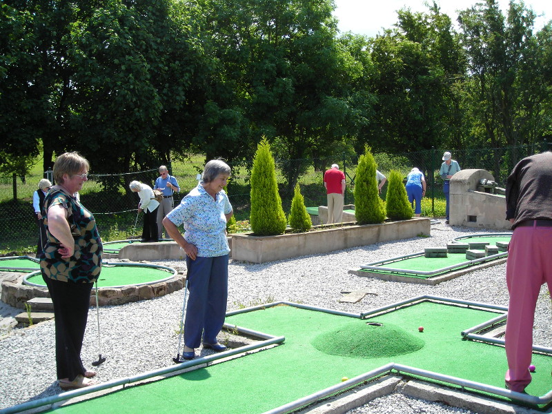 Crazy Golf photo