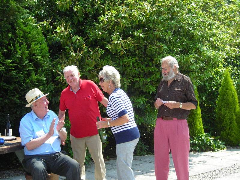 Crazy Golf photo